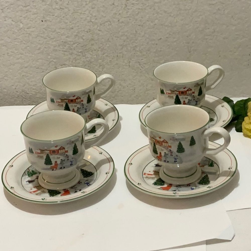 Vintage Silent Night Sango Tea cup Coffee Saucers Christmas Holiday Set of 4 G9